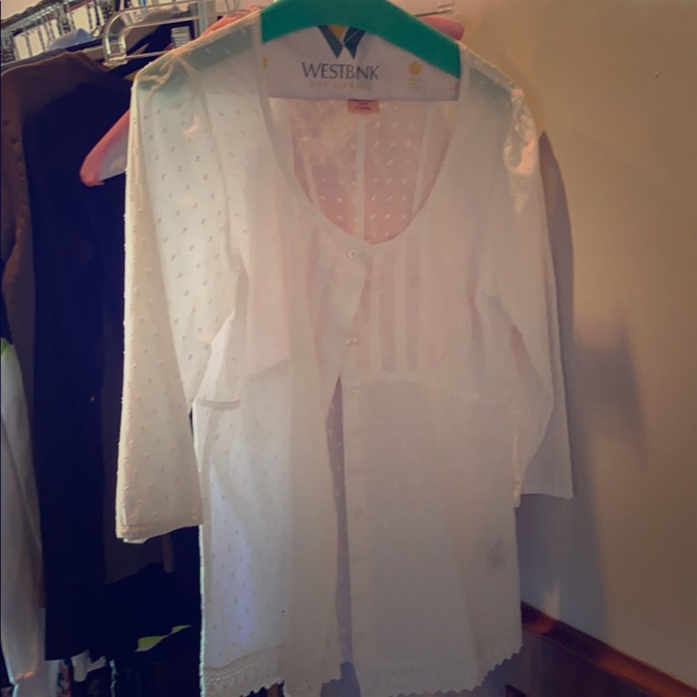 BLOUSE